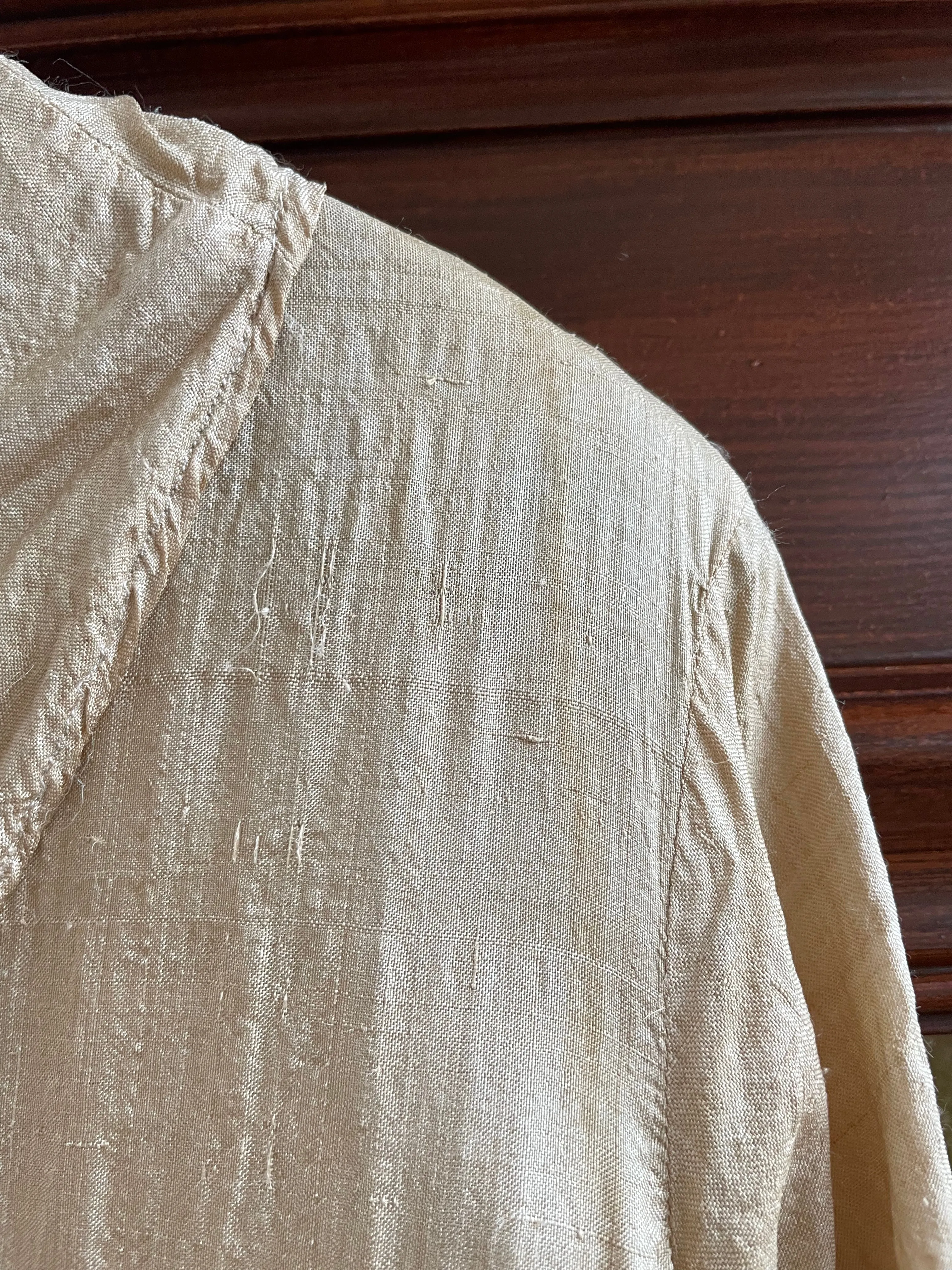 1920s Ecru Pongee Silk Shawl Collar Wrap Dressing Gown