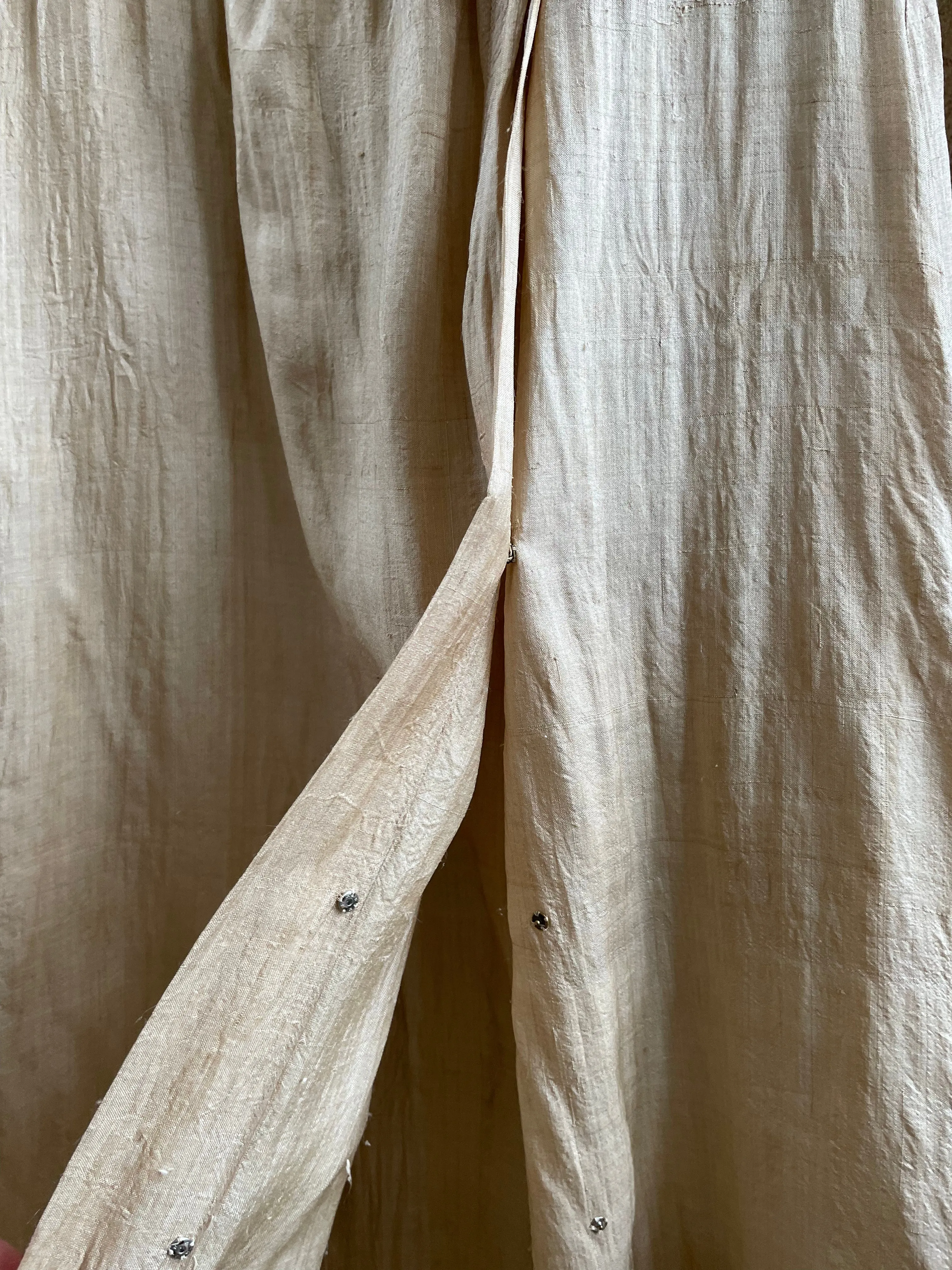 1920s Ecru Pongee Silk Shawl Collar Wrap Dressing Gown