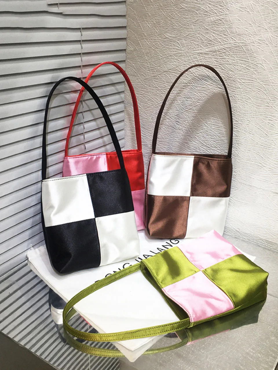 1950S Sweet Checkerboard Silk Party Bag Vintage Handbag