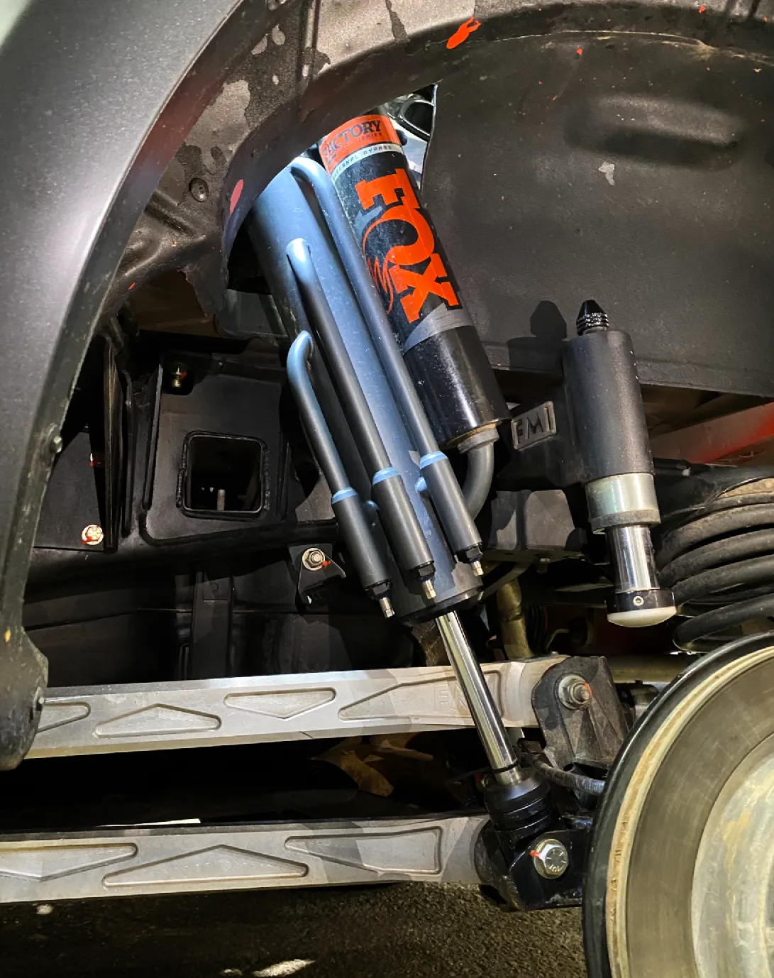 2021  Raptor 5-Link Rear Bed Organizer - 3.0x16 Coil Over or 3.5x16 Bypass Shock