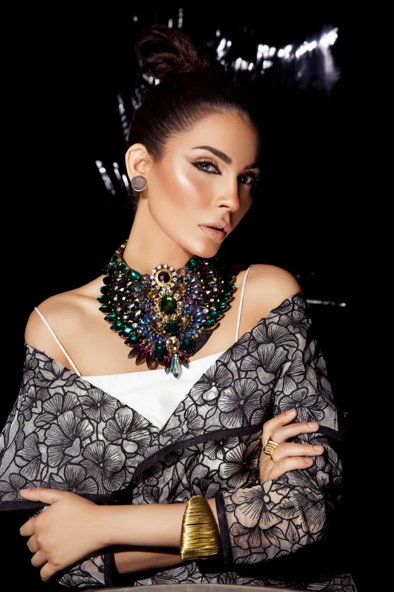 Black Daisy Wrap