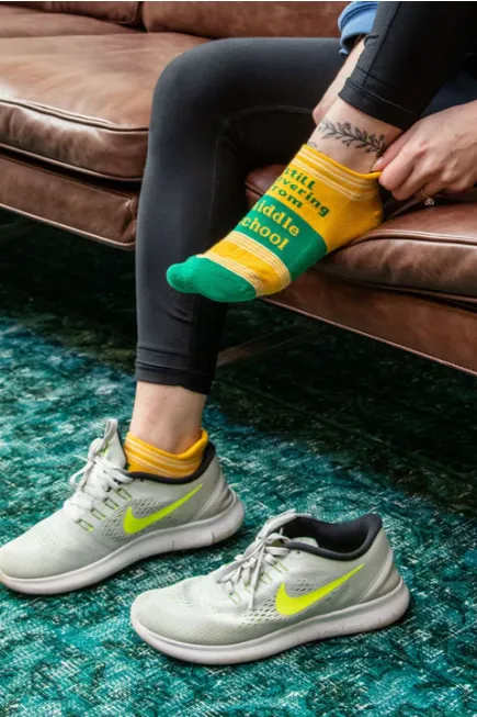 Blue Q - Middle School | Sneaker Socks In 2 Sizes