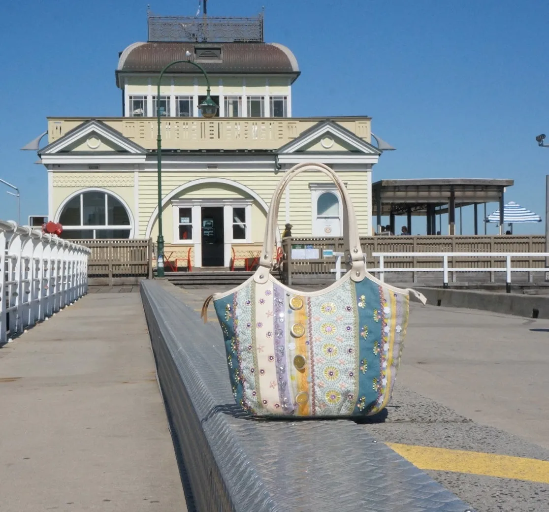 CASSEY Patchwork Bucket