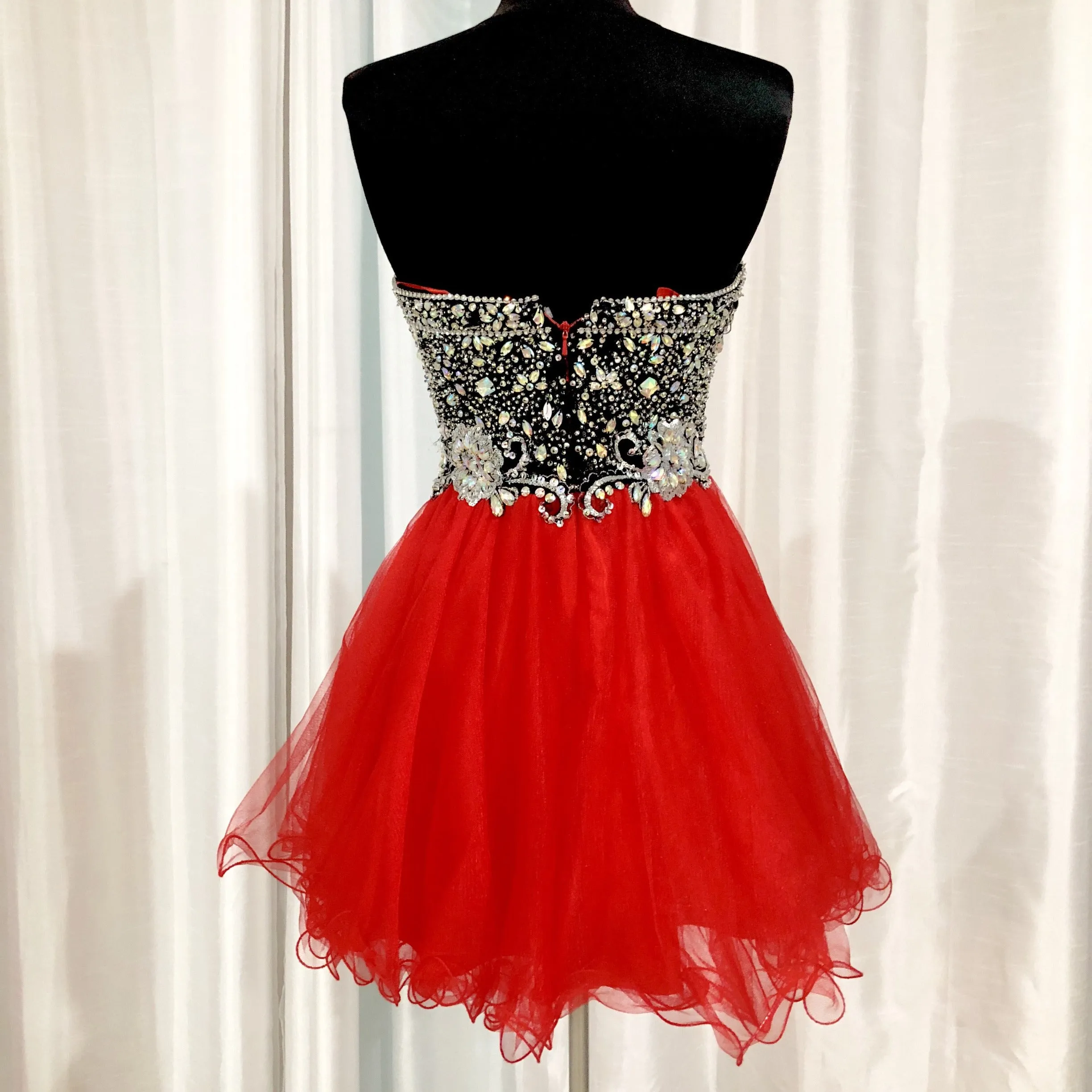 DAVE & JOHNNY Red & Black Strapless Embellished Short Dress Size 00