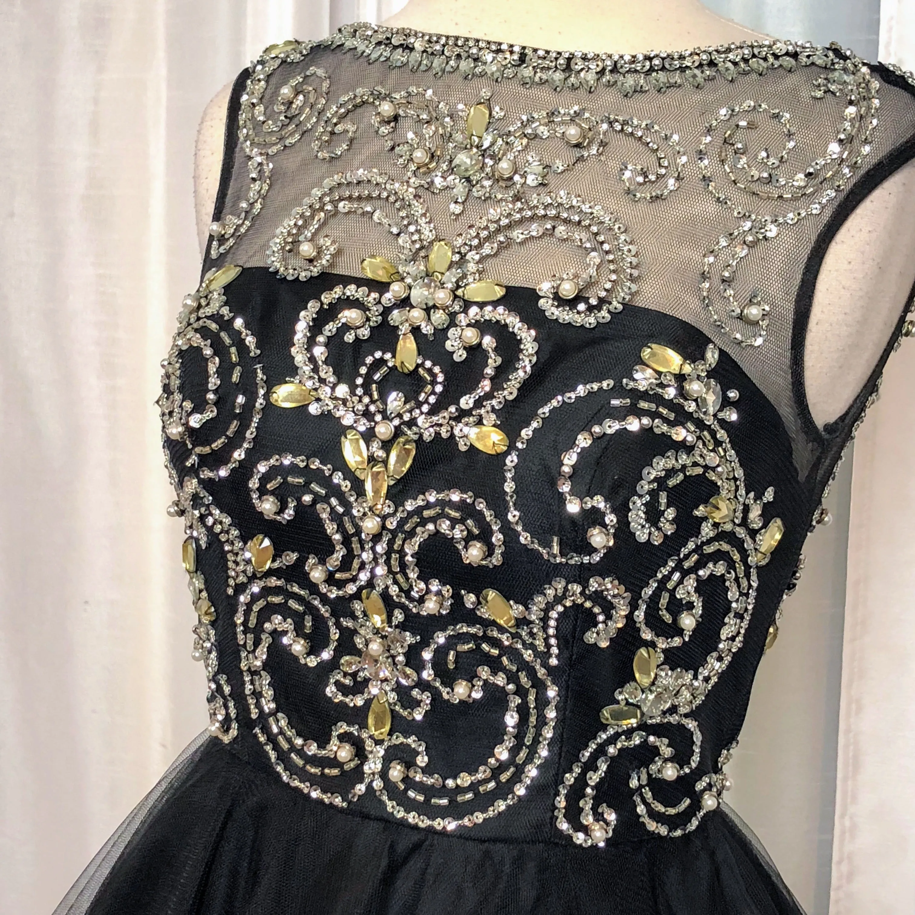 ENVIOUS COUTURE Black High Neck Lace Embellished Mesh Bodice Short Dress Size 0