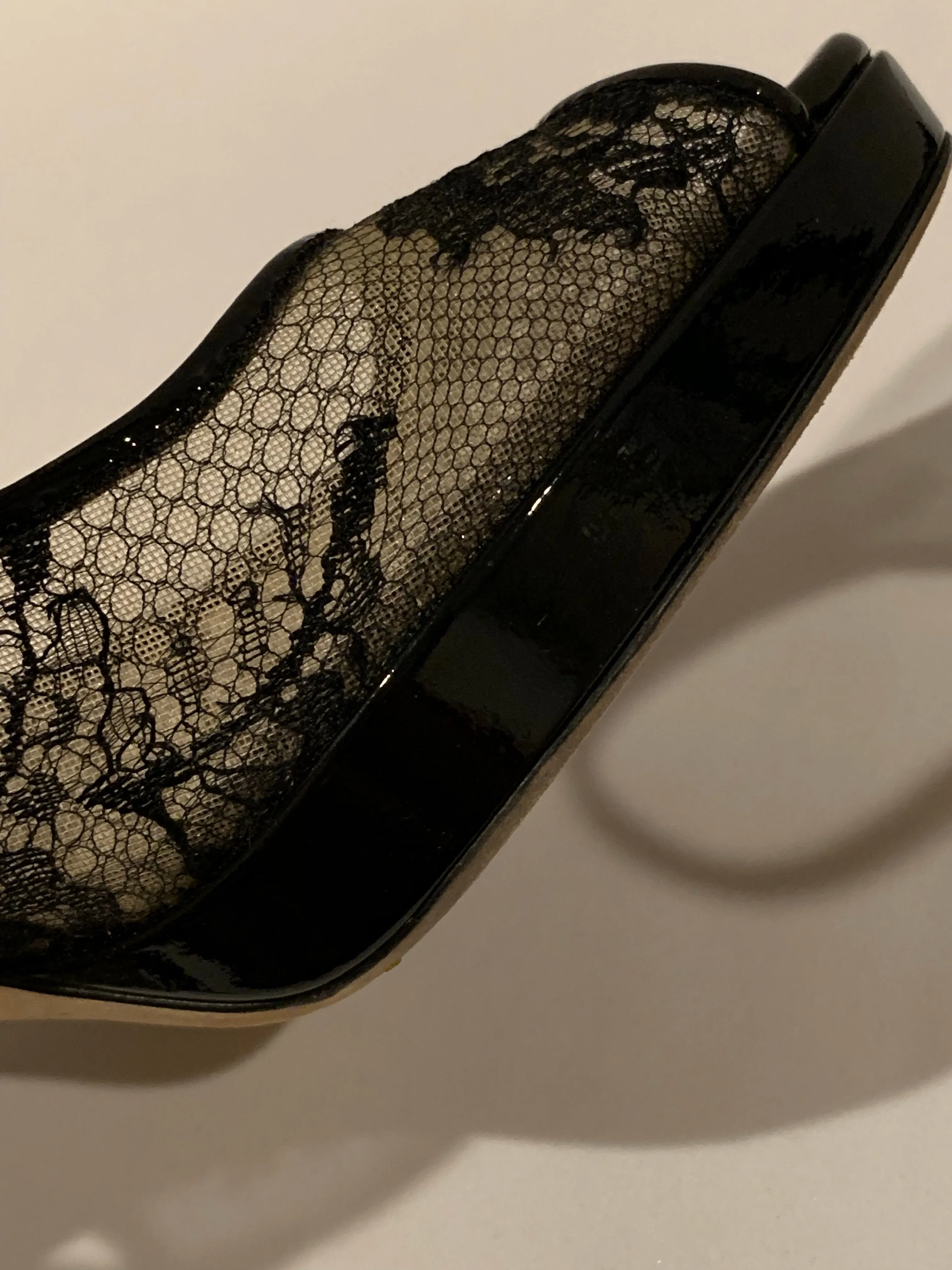 Jimmy Choo Black Lace Patent Leather Pumps Size 39