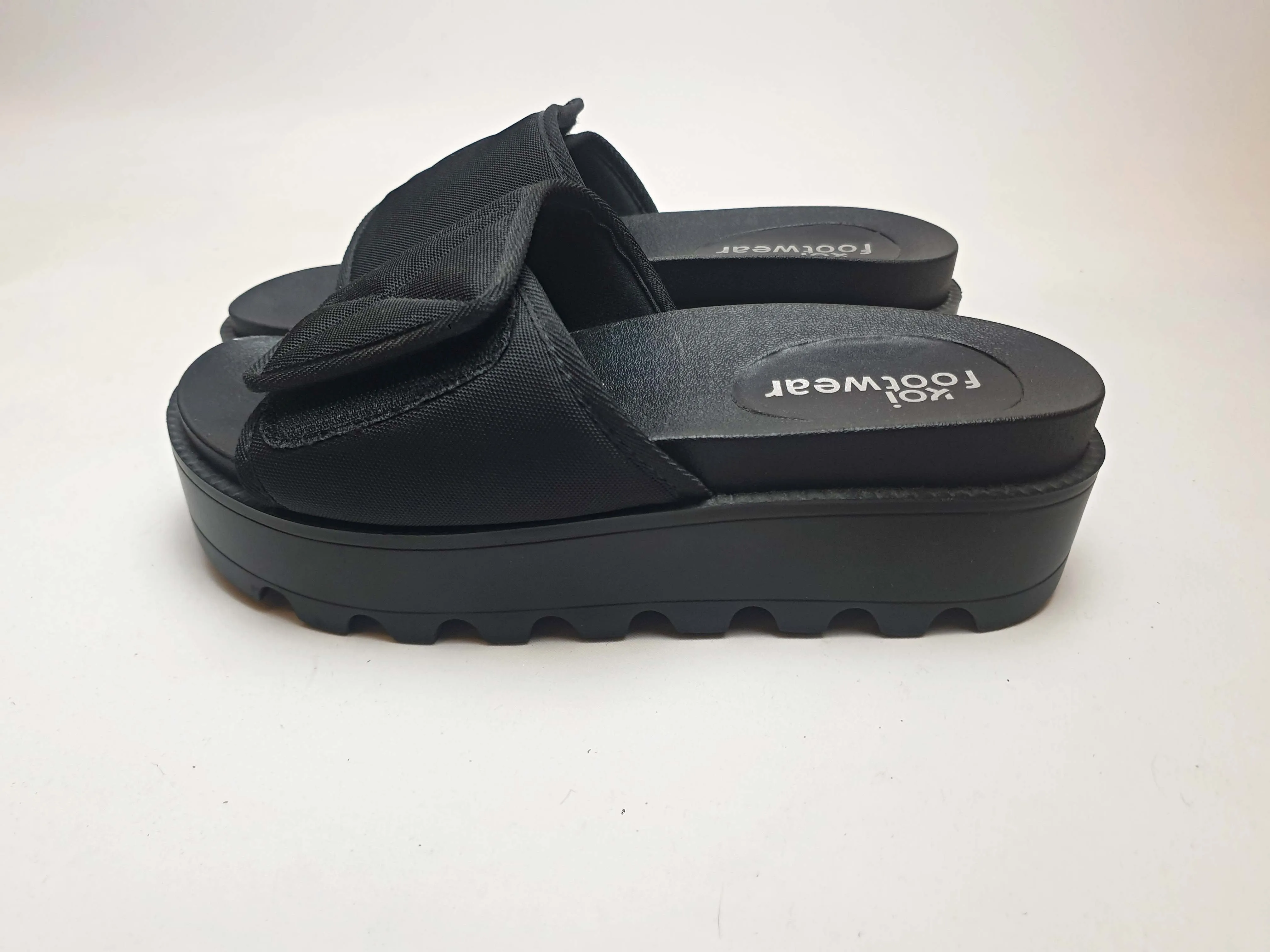Koi Footwear black vegan friendly slide on sandals size 39