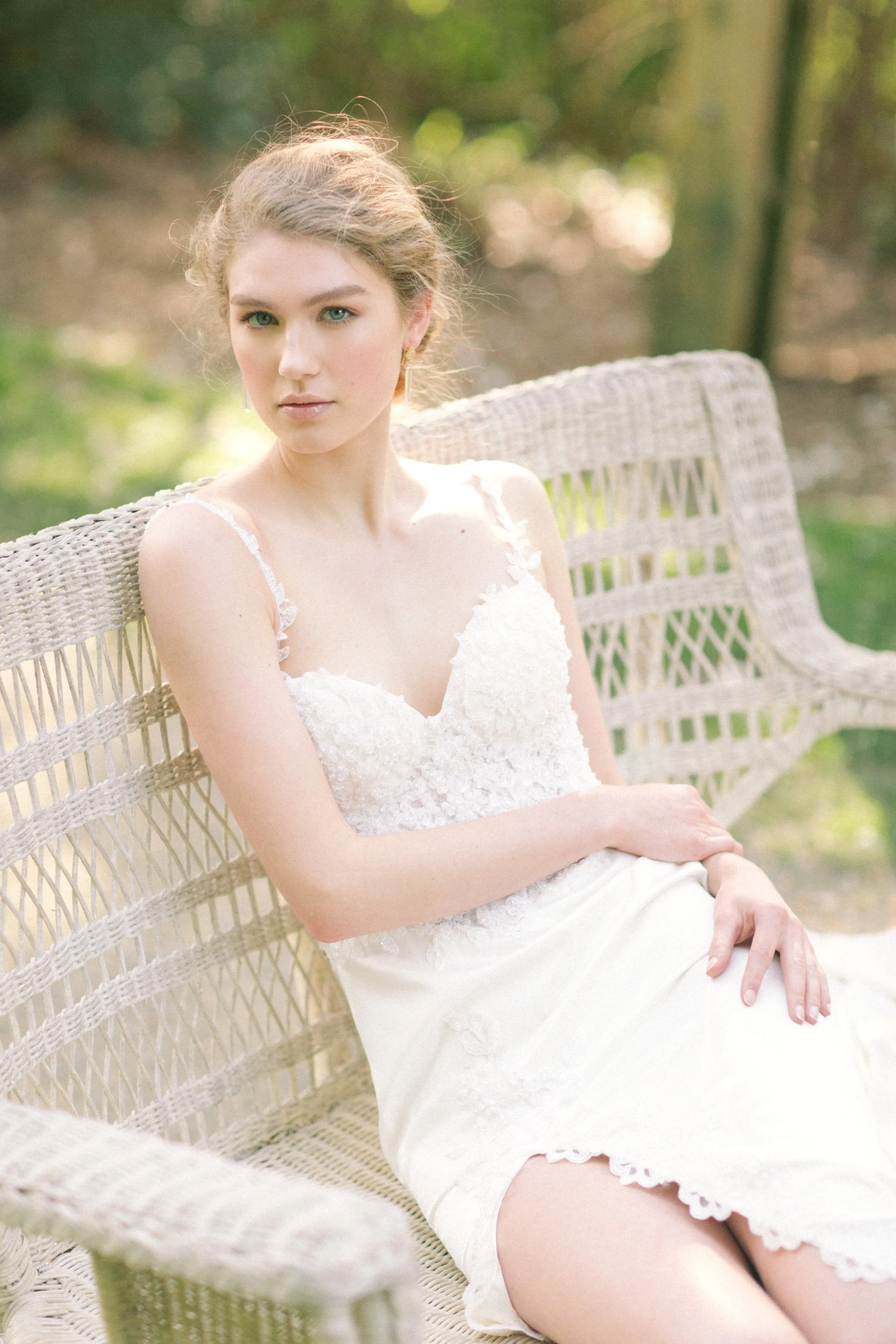 Lace Sheath Wedding Dress With Slit (#Eilliva)
