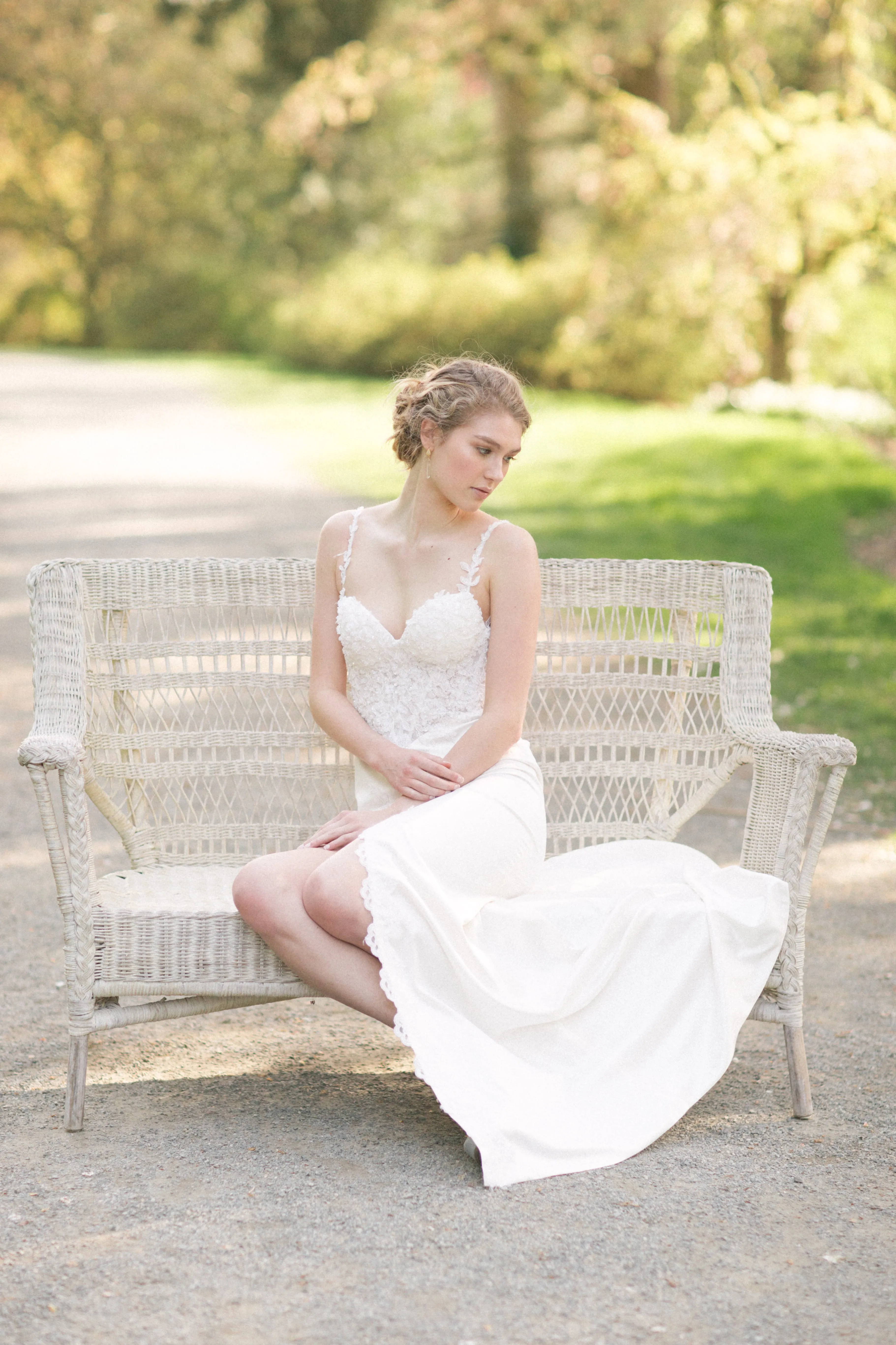 Lace Sheath Wedding Dress With Slit (#Eilliva)