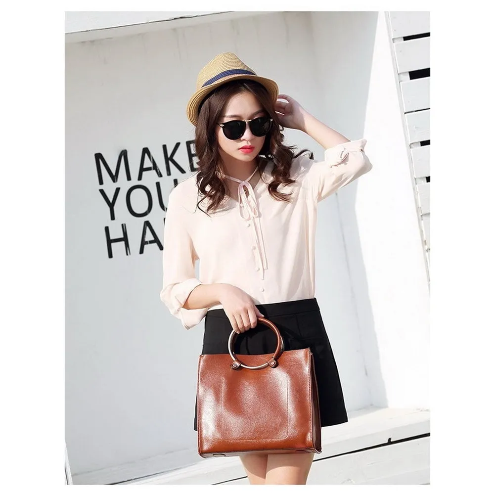 <bold>Tote  / Shoulder Bag  <br>Vegan-Leather