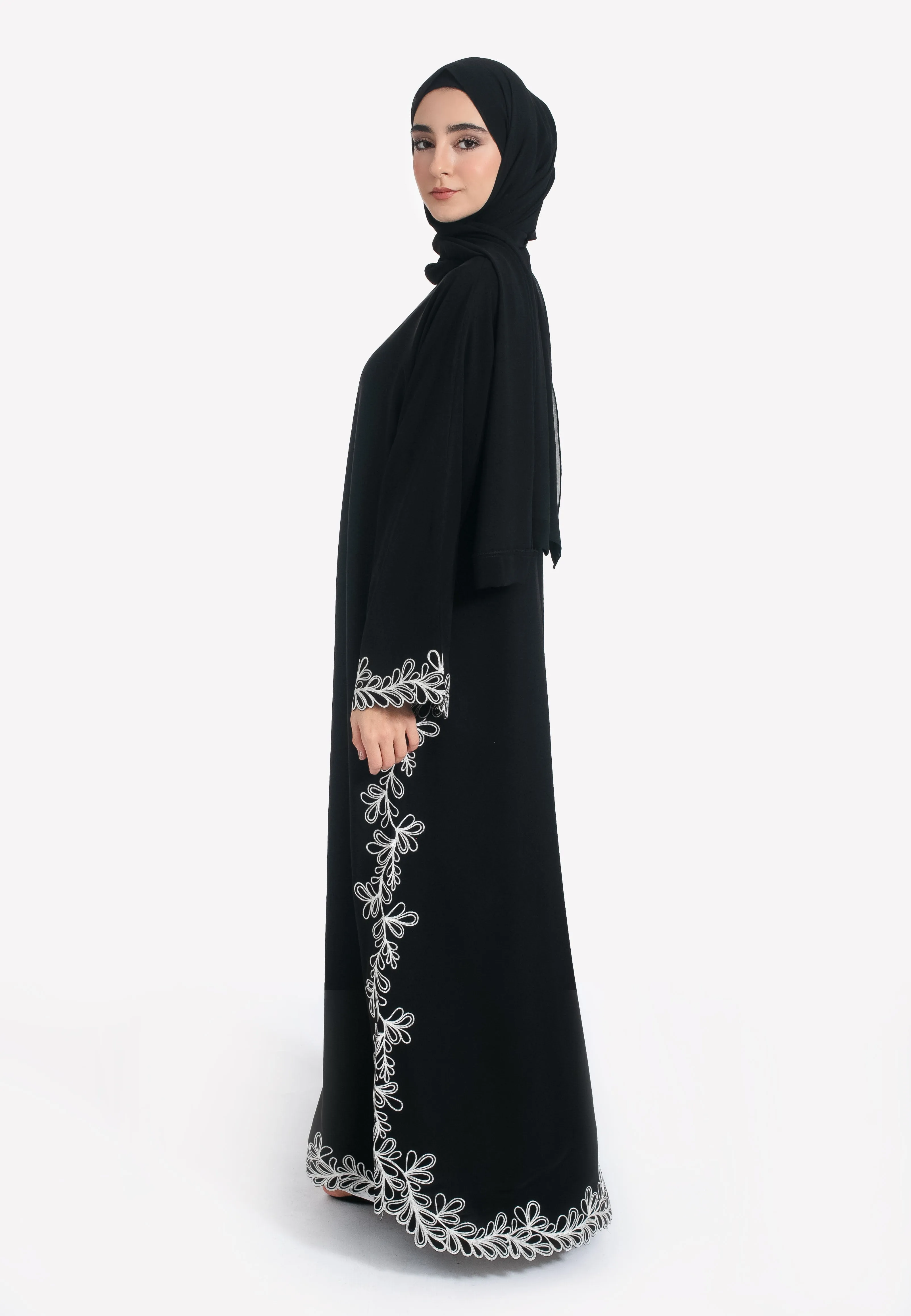 Luxury Noir Khaleeji Embroidered Open Abaya