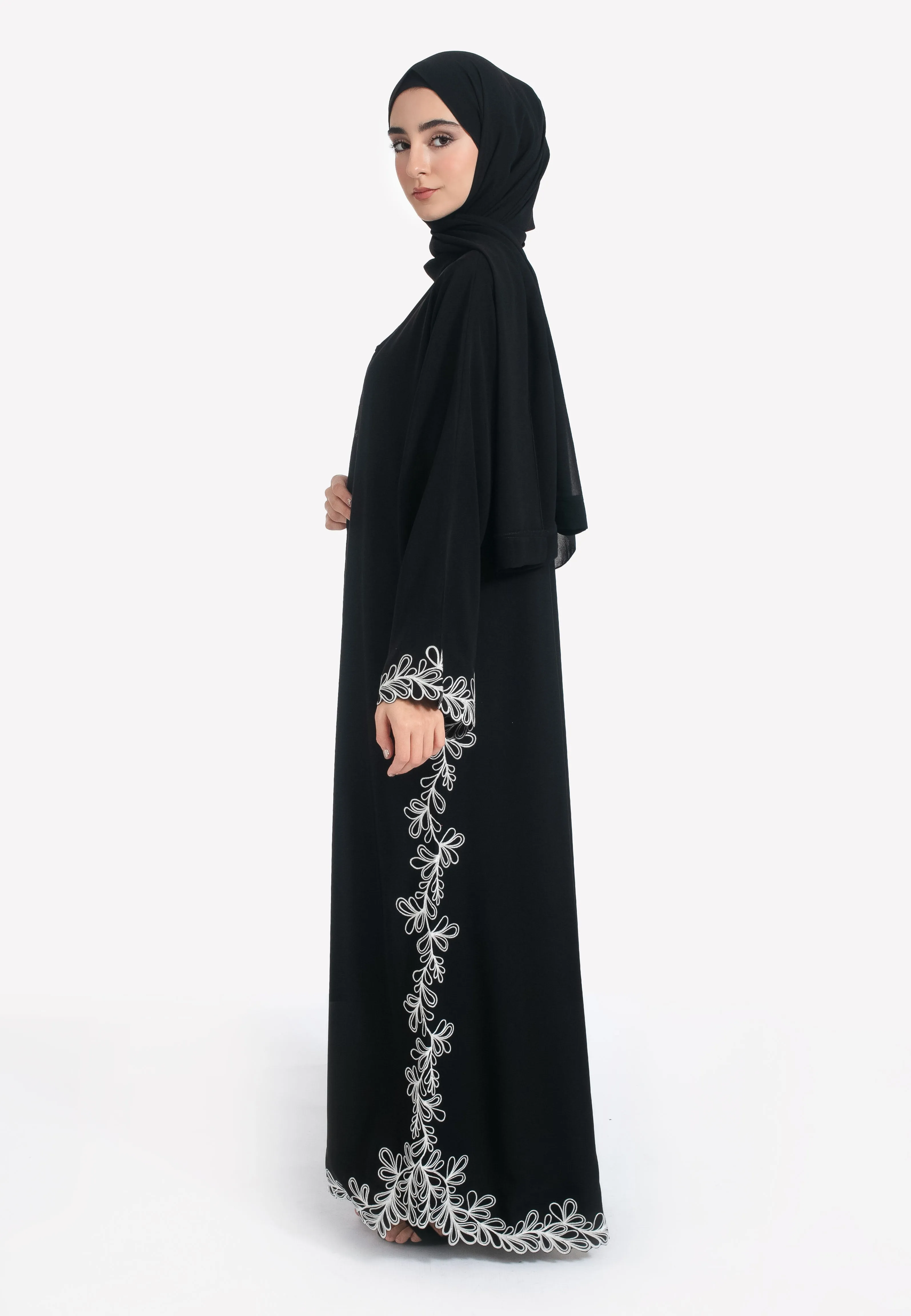 Luxury Noir Khaleeji Embroidered Open Abaya