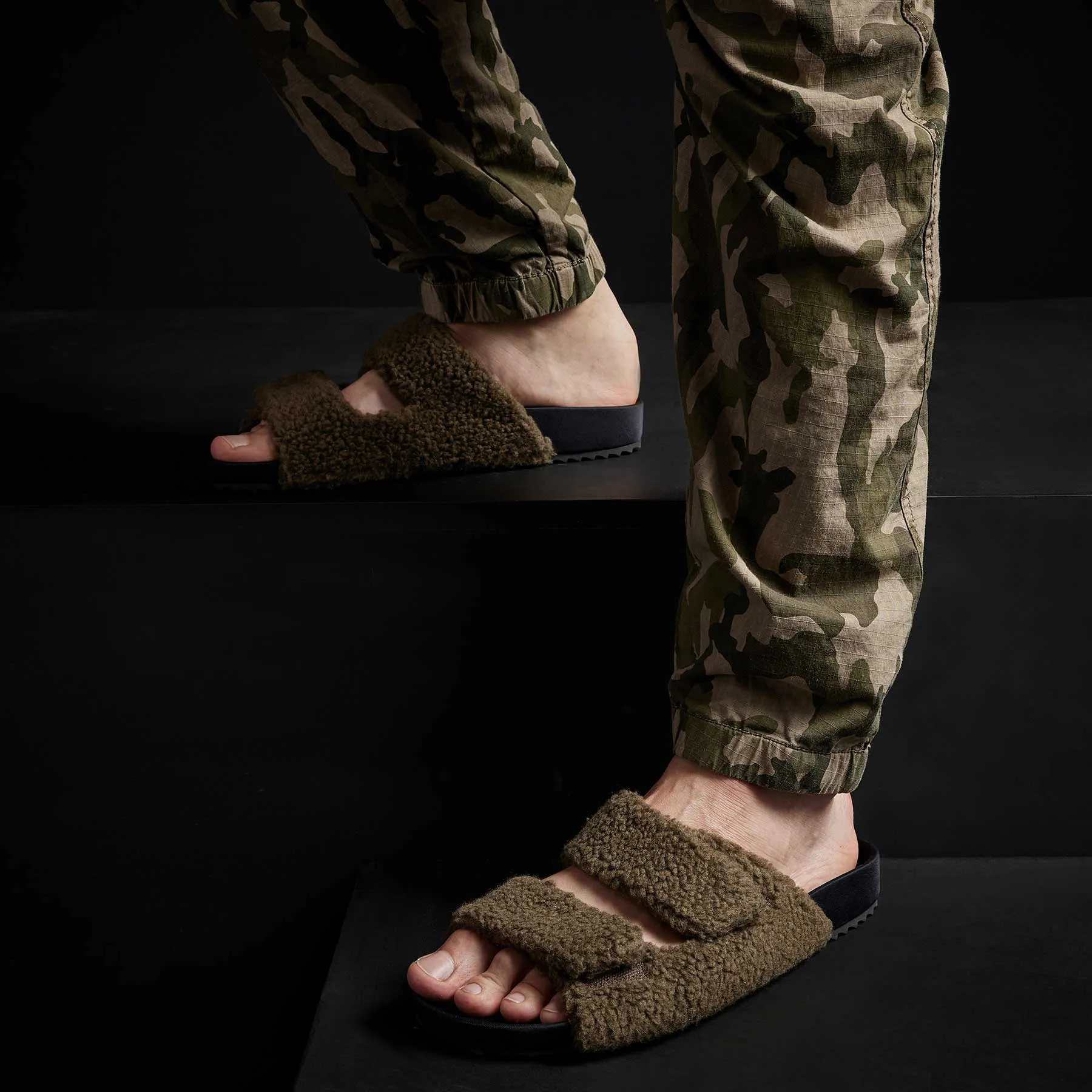 Men's Double Strap Shearling Slide - Olive