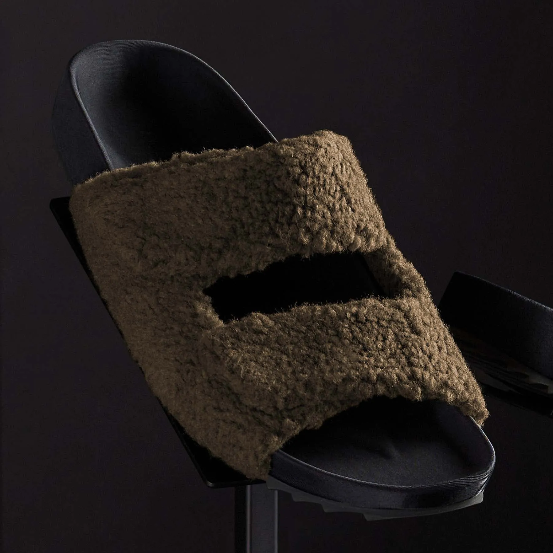 Men's Double Strap Shearling Slide - Olive