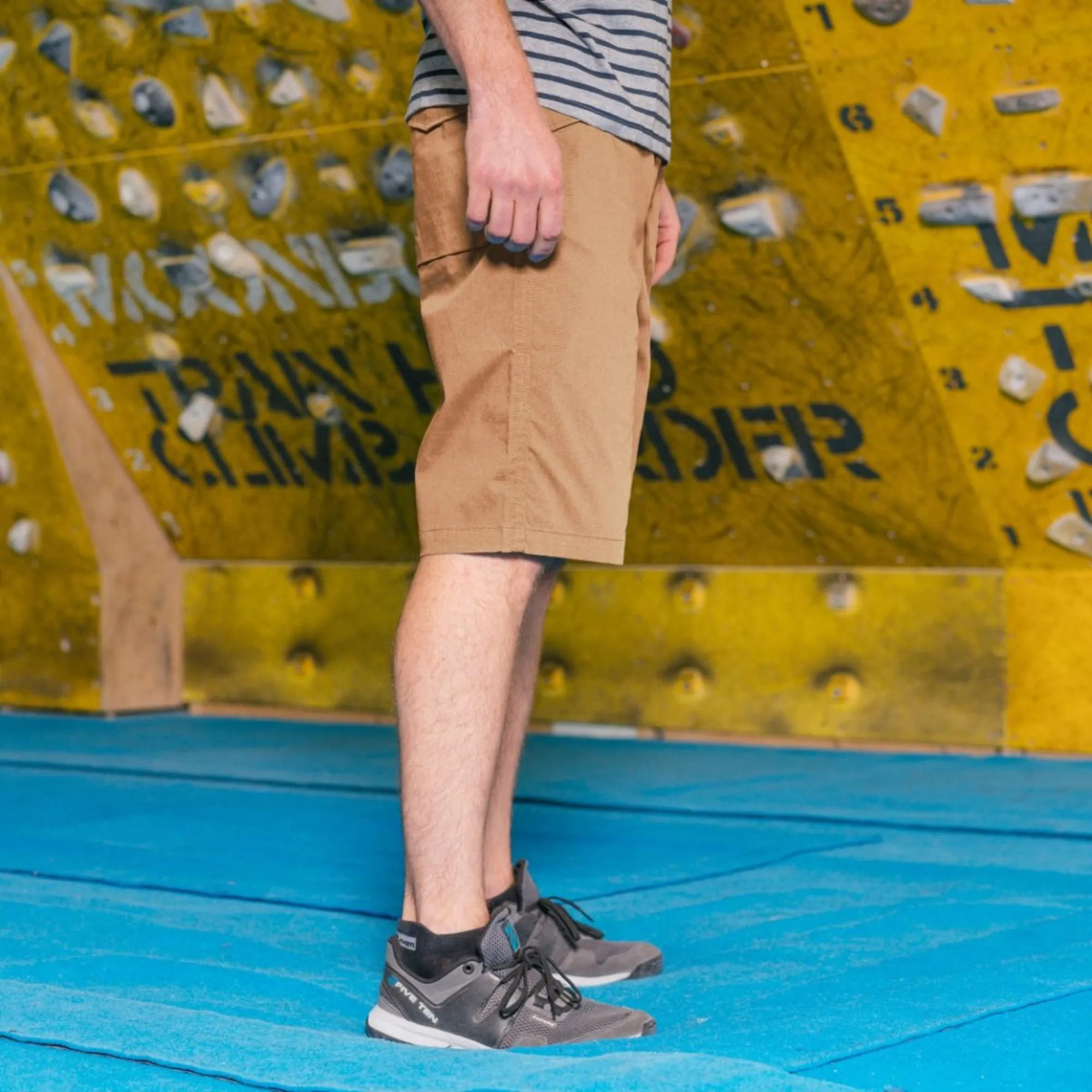 Moon Cypher Short - Men's