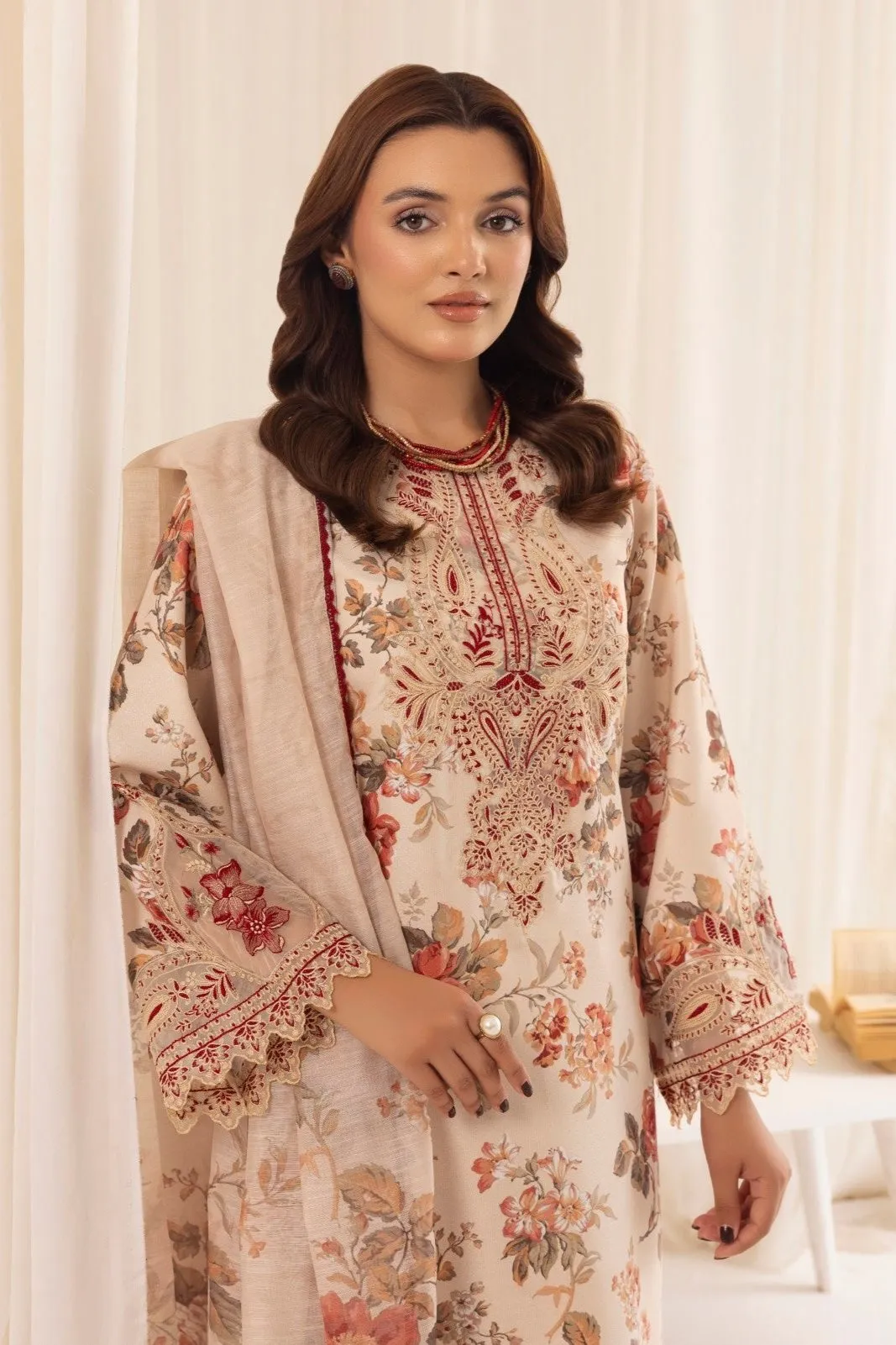 PLS-136 SILK LAWN STITCHED