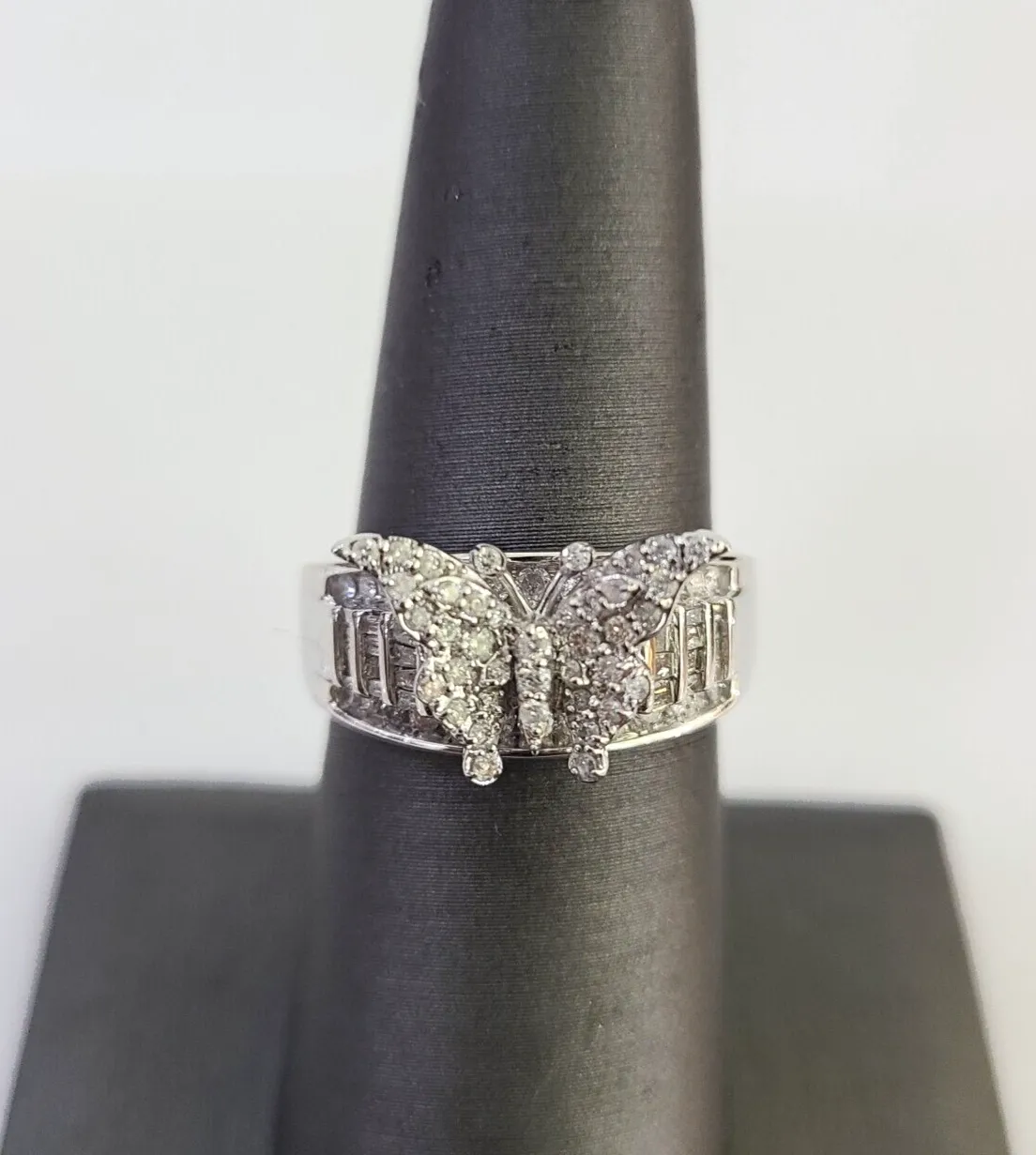 Real 10k Butterfly Diamond Ladies Ring Women Casual 10Kt White Gold