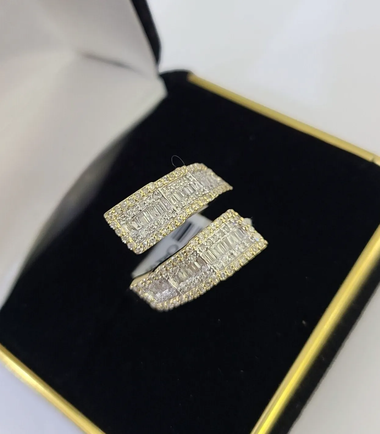Real 10k Yellow Gold Diamond Ladies Ring Women Casual Engagement Wedding