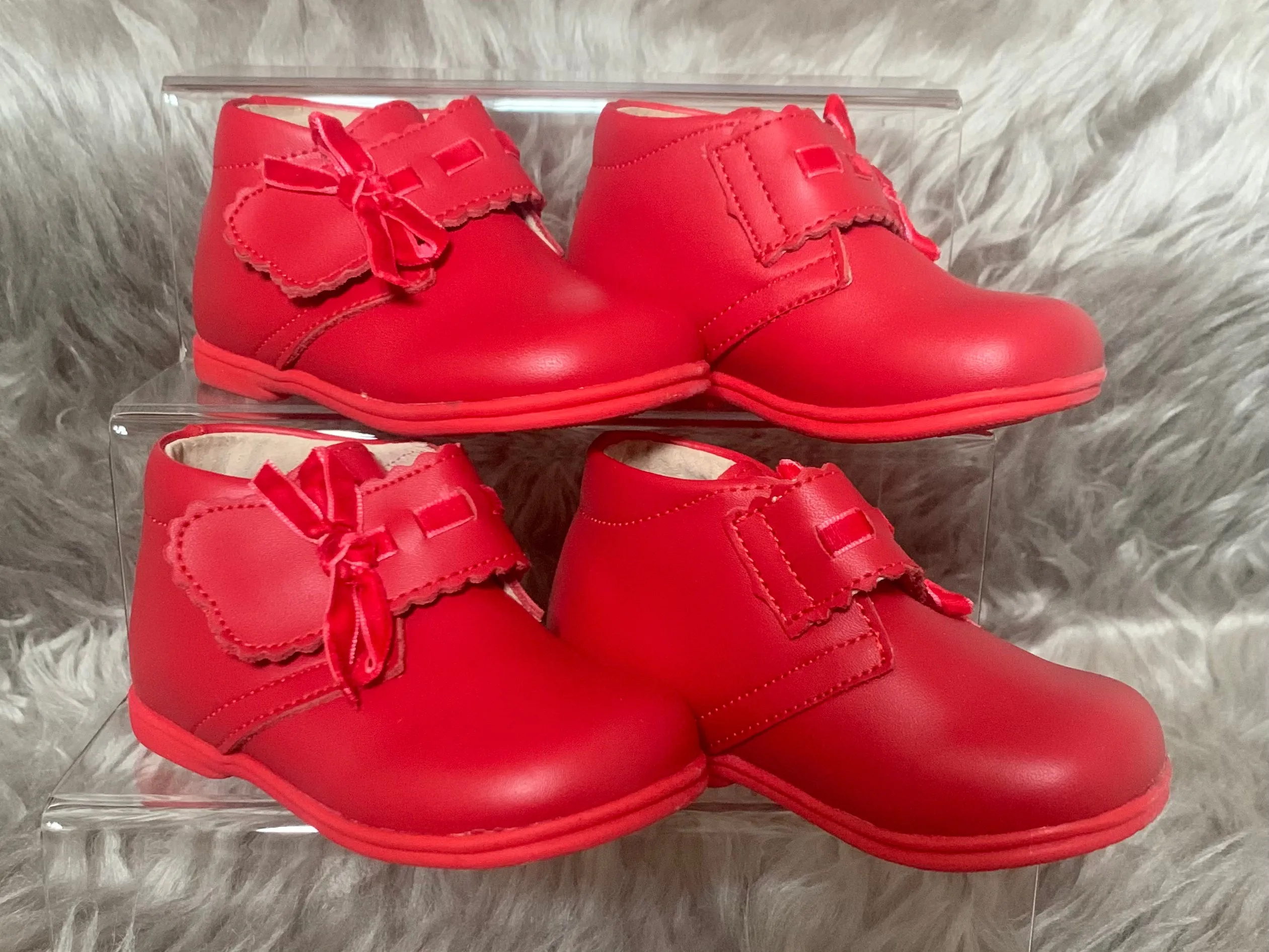 Red Leather Bow Boots - size 20 (UK 4)