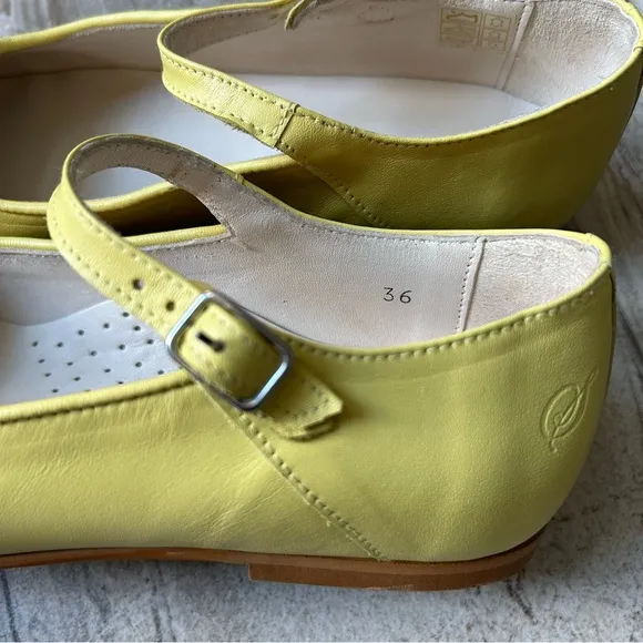 Sonatina Lemon Evelyn Mary Janes, Size 36 EU, 4 US