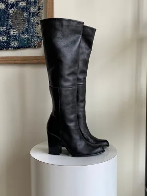 Stuart Weitzman knee high boots