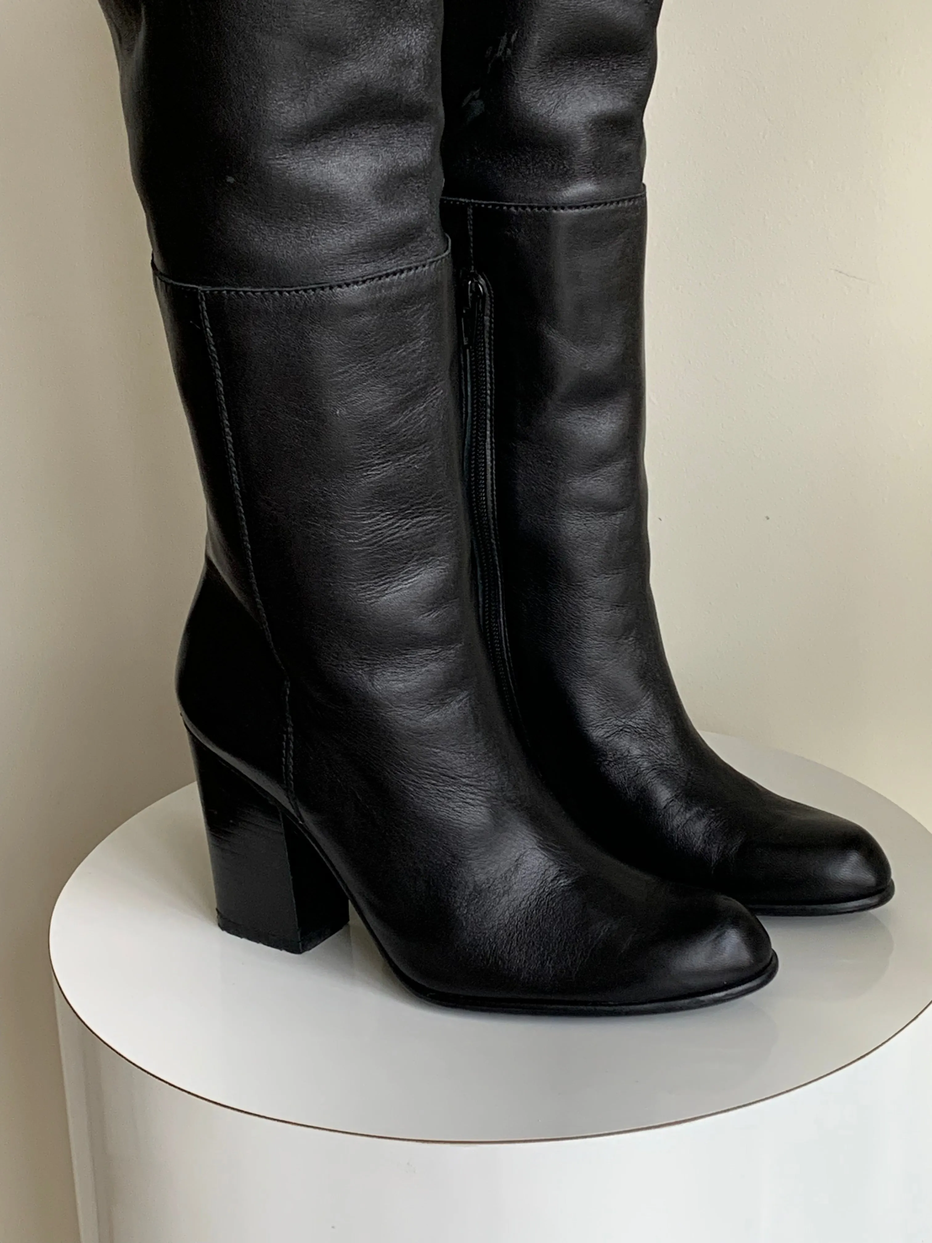 Stuart Weitzman knee high boots