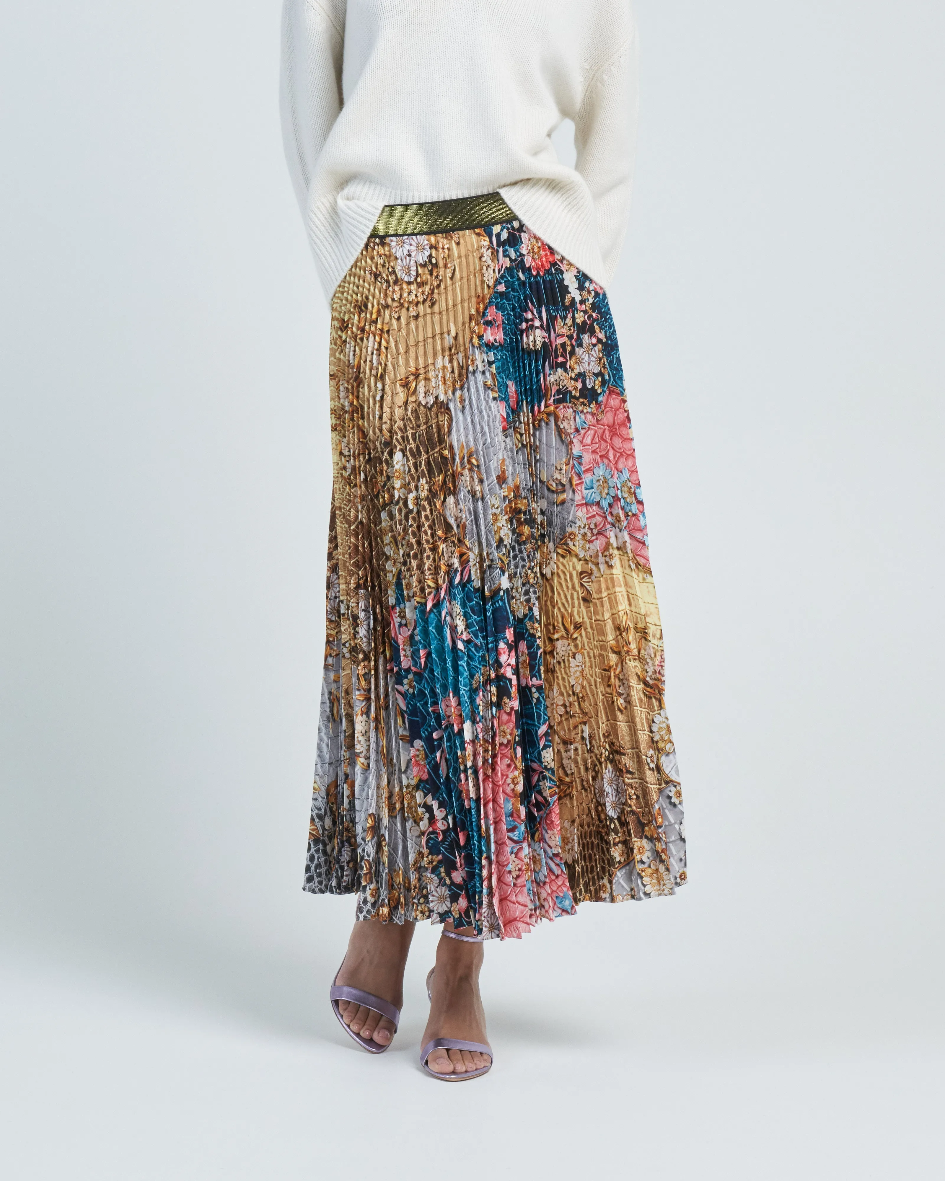 uni skirt